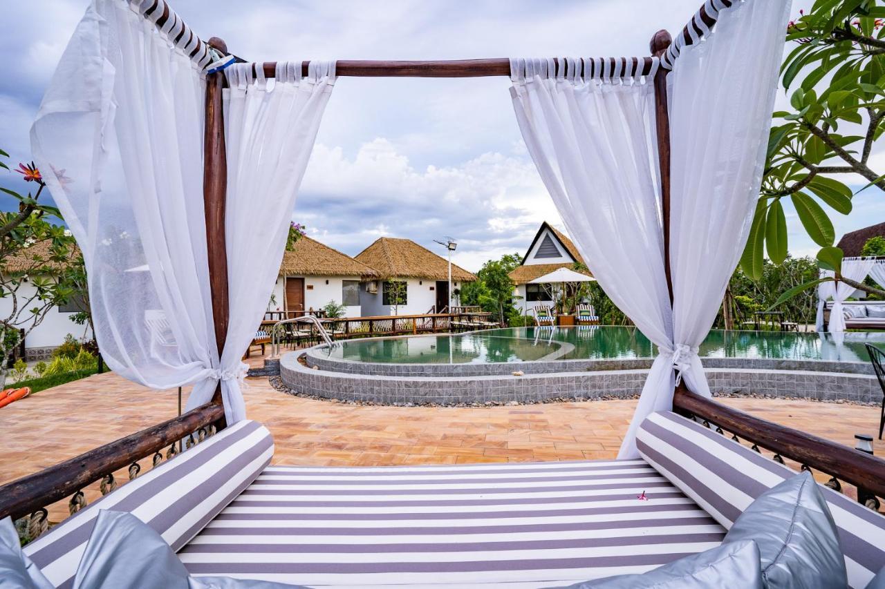 Rivertree Villa & Resort Kampot Exterior foto